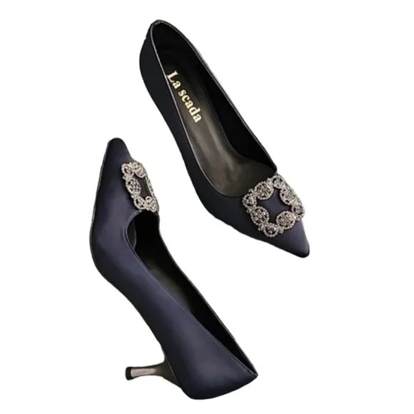 LA SCADA Navy Satin Pumps 37 7 Heels Jeweled Brooch Pointy Toe Euro Luxe - Picture 12 of 16
